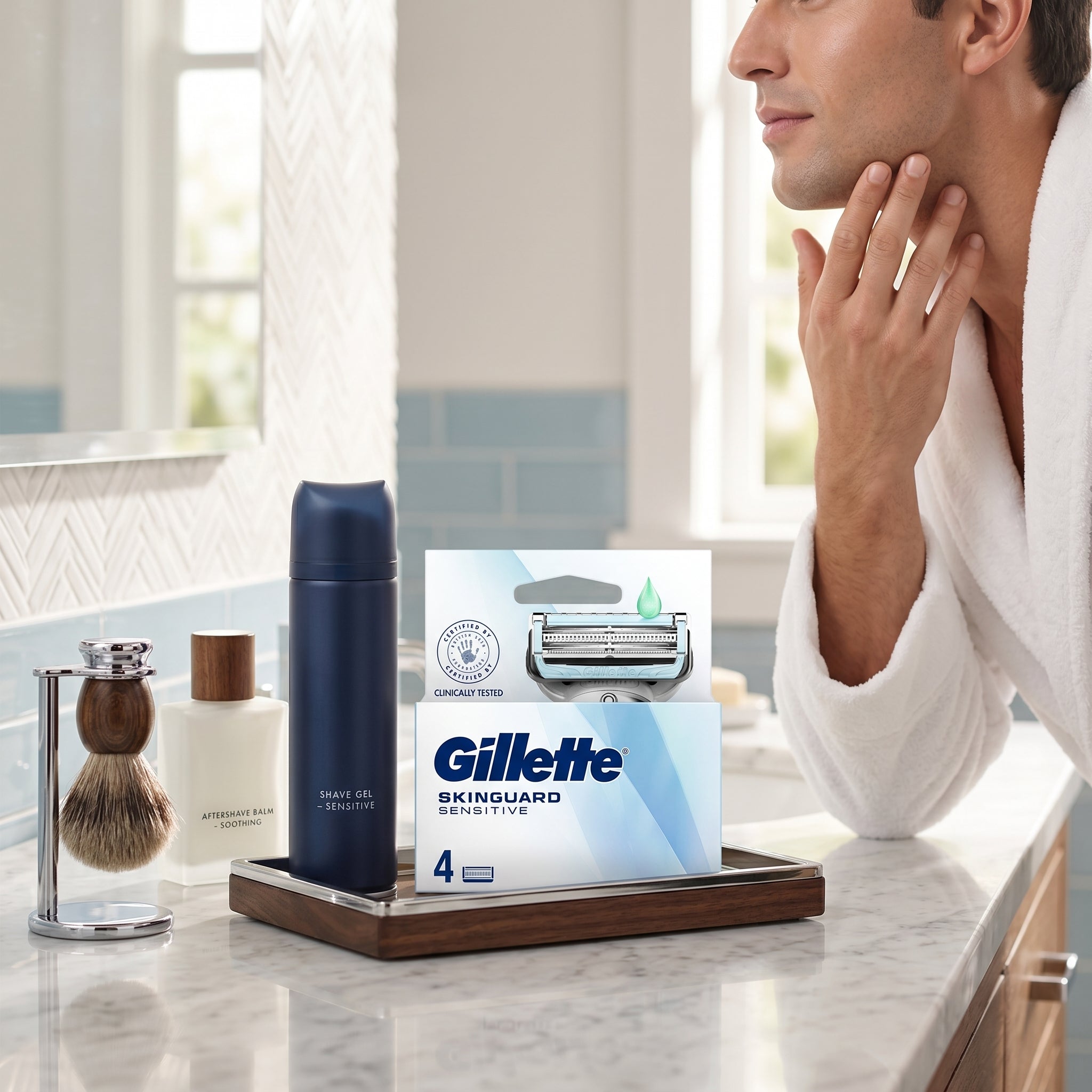 Gillette SkinGuard Sensitive 4 Razor Blades 39g
