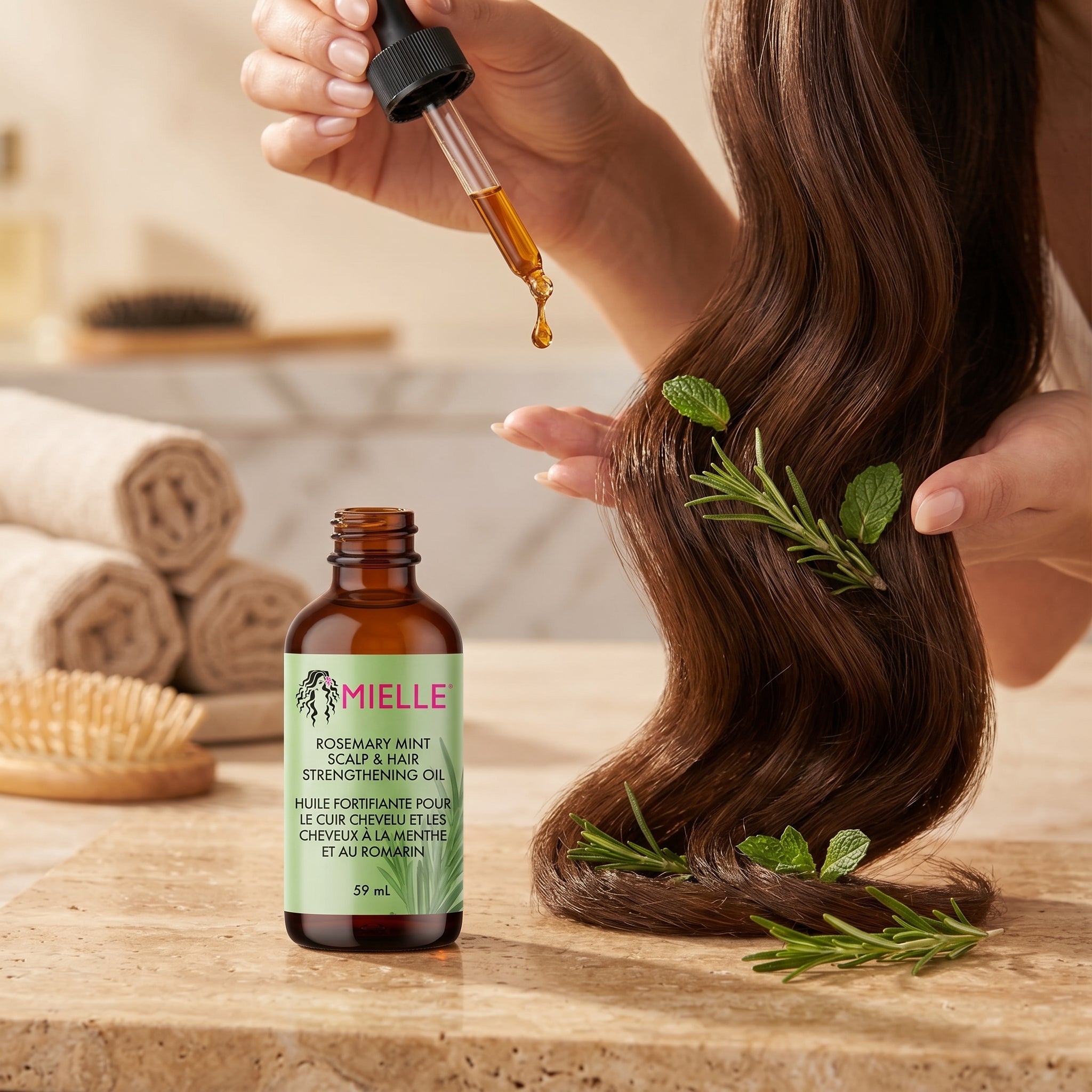 Mielle Rosemary Mint Scalp & Hair Strengthening Oil 59ml