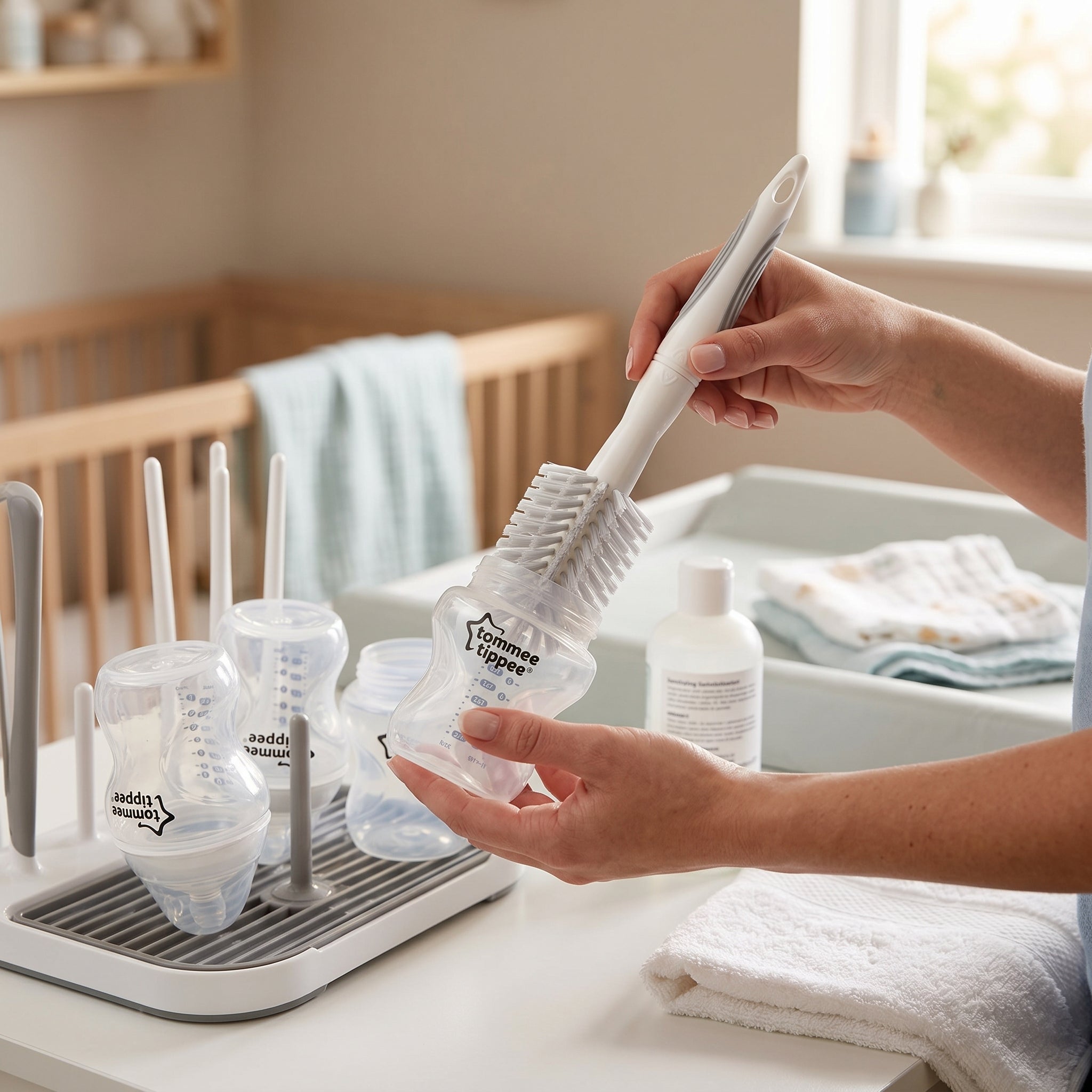 Tommee Tippee 2in1 Clean Bottle & Teat Brush