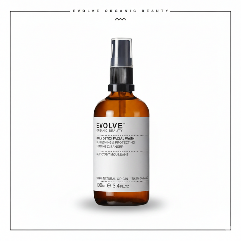 Daily Detox Facial Wash with Aloe Vera and Moringa Peptides