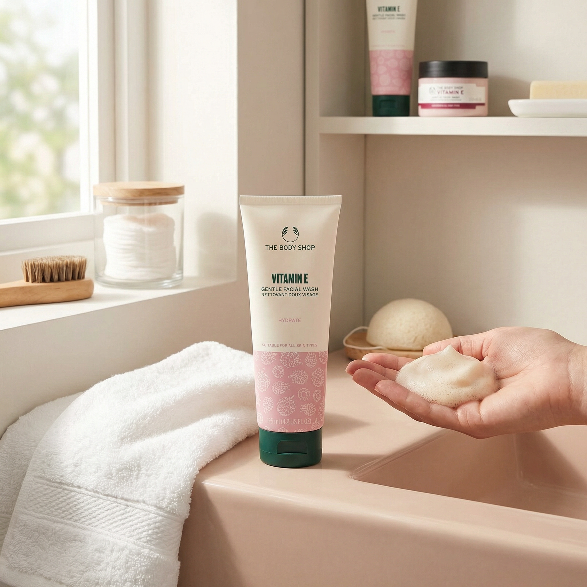 The Body Shop Vitamin E Gentle Face Wash (1x 125ml)