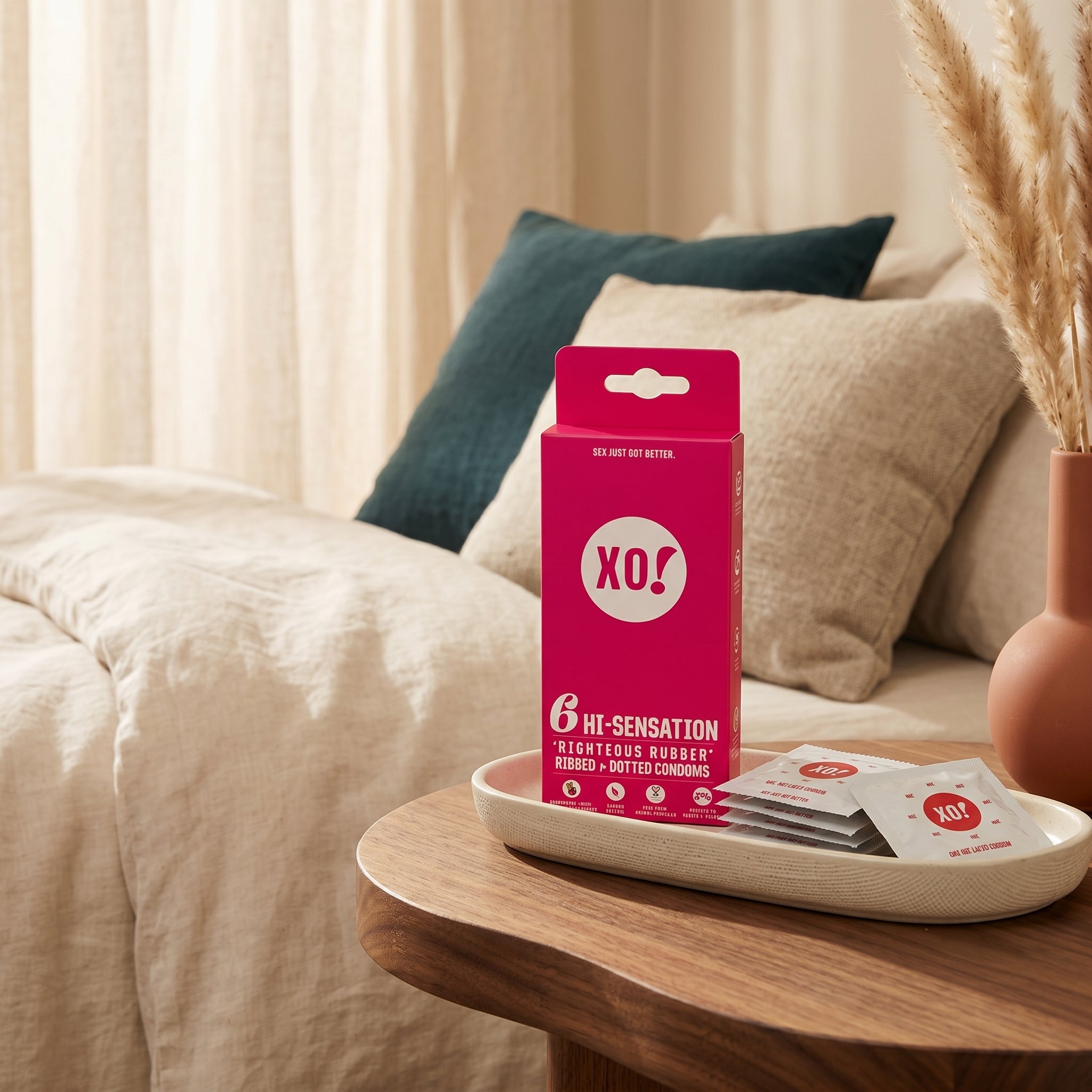 Here We Flo XO! Hi-Sensation Vegan Condoms 6 Ribbed + Dotted Condomes