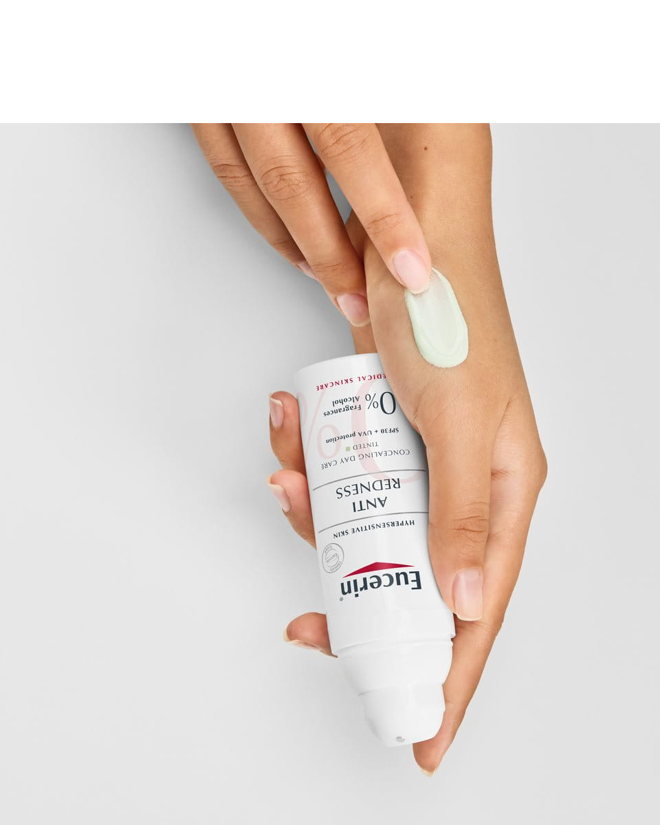 Eucerin AntiREDNESS Concealing Day SPF25 (50ml)